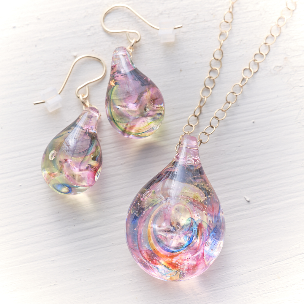 【Crystal】 「Sustainable Fantasy」14kgf Set（ピアス＆ペンダント＆チェーンセット） - 幸愛硝子（ユキエガラス）:  小樽より手作りガラスアクセサリーとグラスウェアの通販サイト